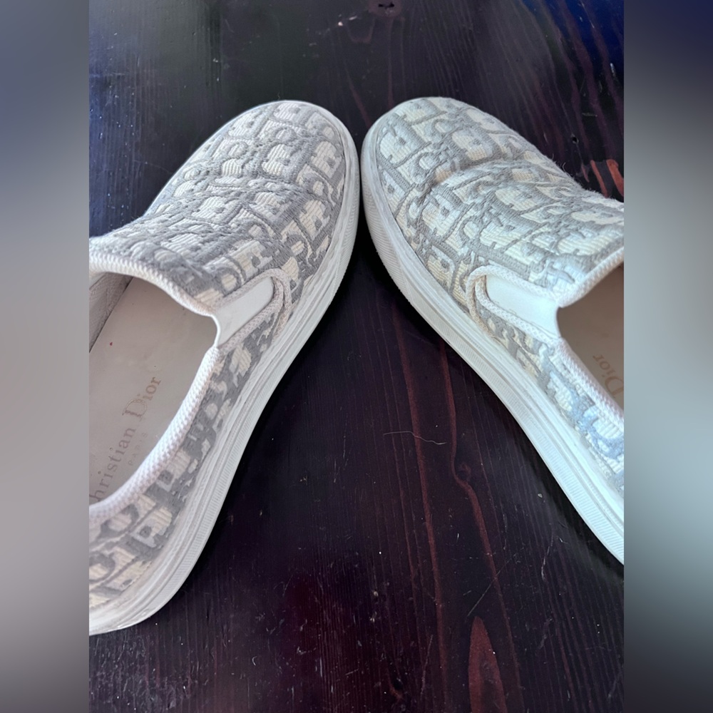 Christian Dior Solar Oblique Grey White slip on women’s sz 37 6.5-7 - Picture 11 of 16